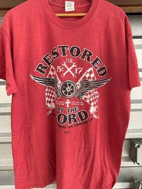 Kerusso Restored By The Lord Christian Graphic Racing T-Shirt Red Size L